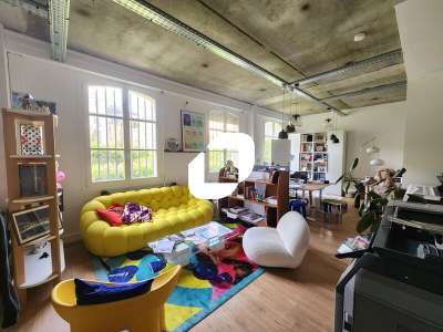A louer Bureaux 99m² Versailles