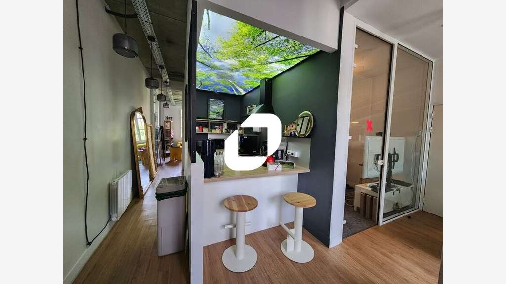 A louer Bureaux 99m² Versailles