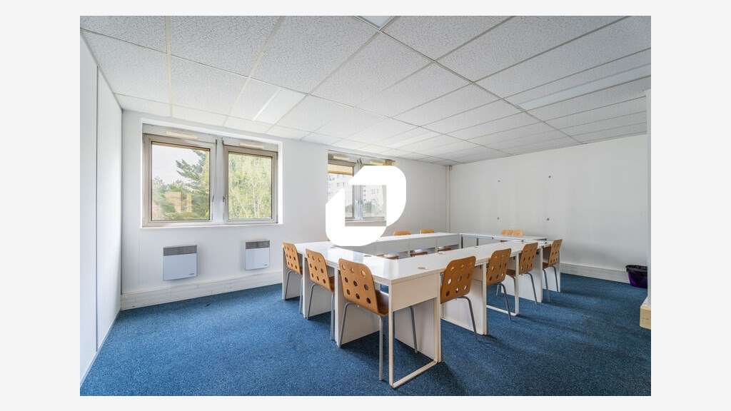 A louer Bureaux 216m² Versailles