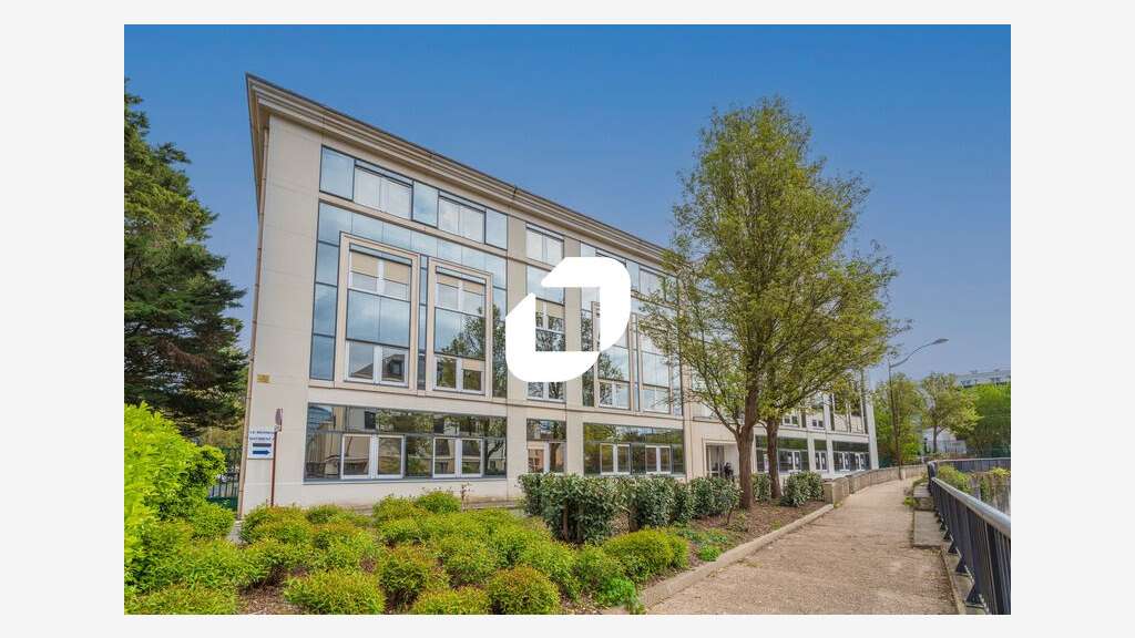 A louer Bureaux 80m² Versailles