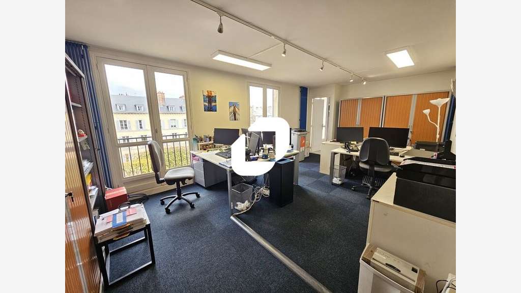 A louer Bureaux 35m² Versailles