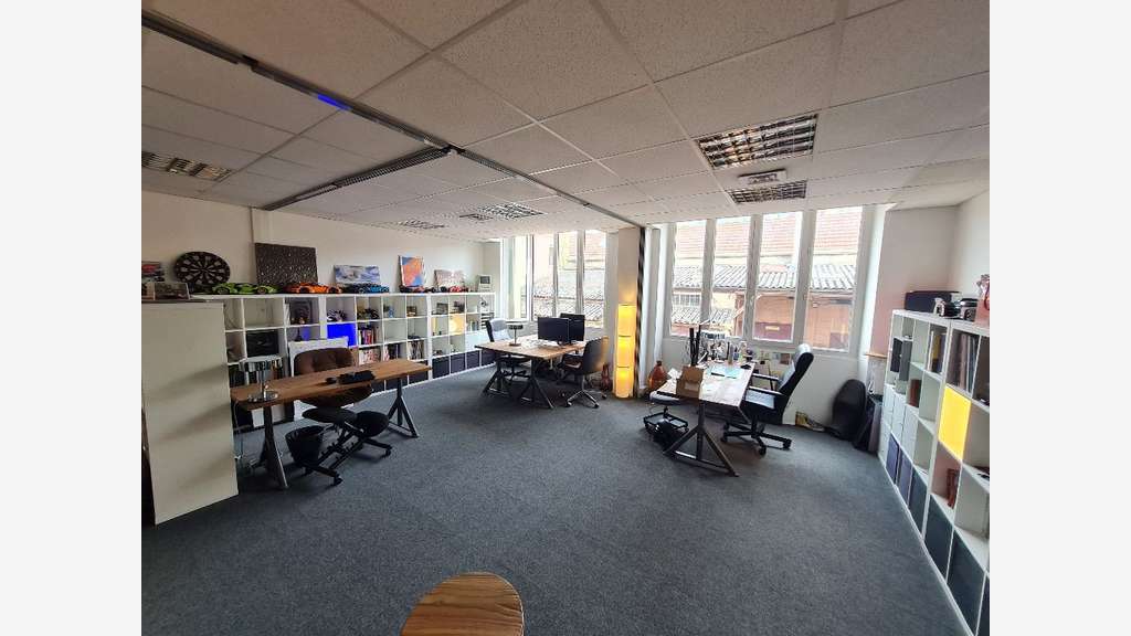 A louer locaux bureaux de 122m² dept Yvelines