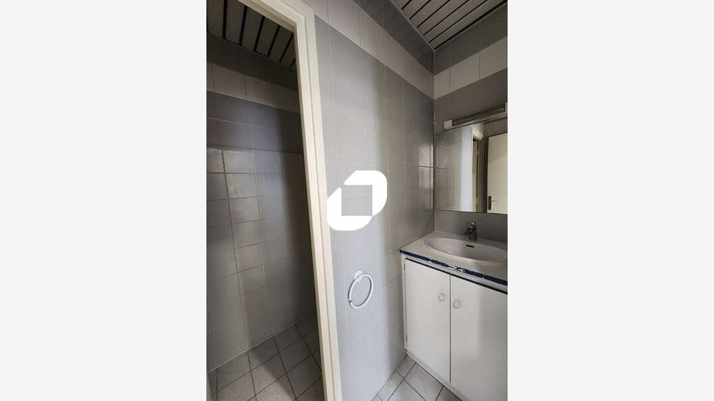 A louer Bureaux 28m² Versailles