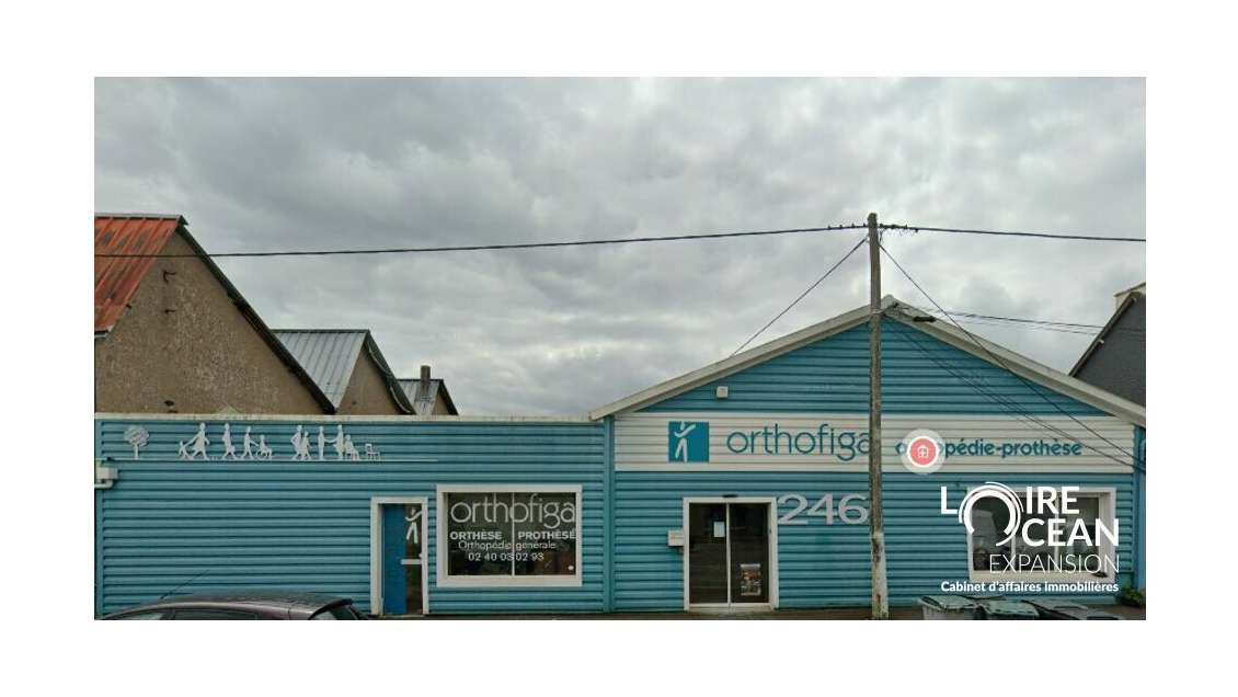 A louer local de 210m² à Vertou sur axe passant