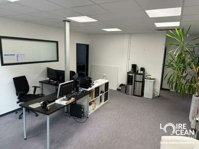Location bureaux de 103m² avec parking Vertou Sud