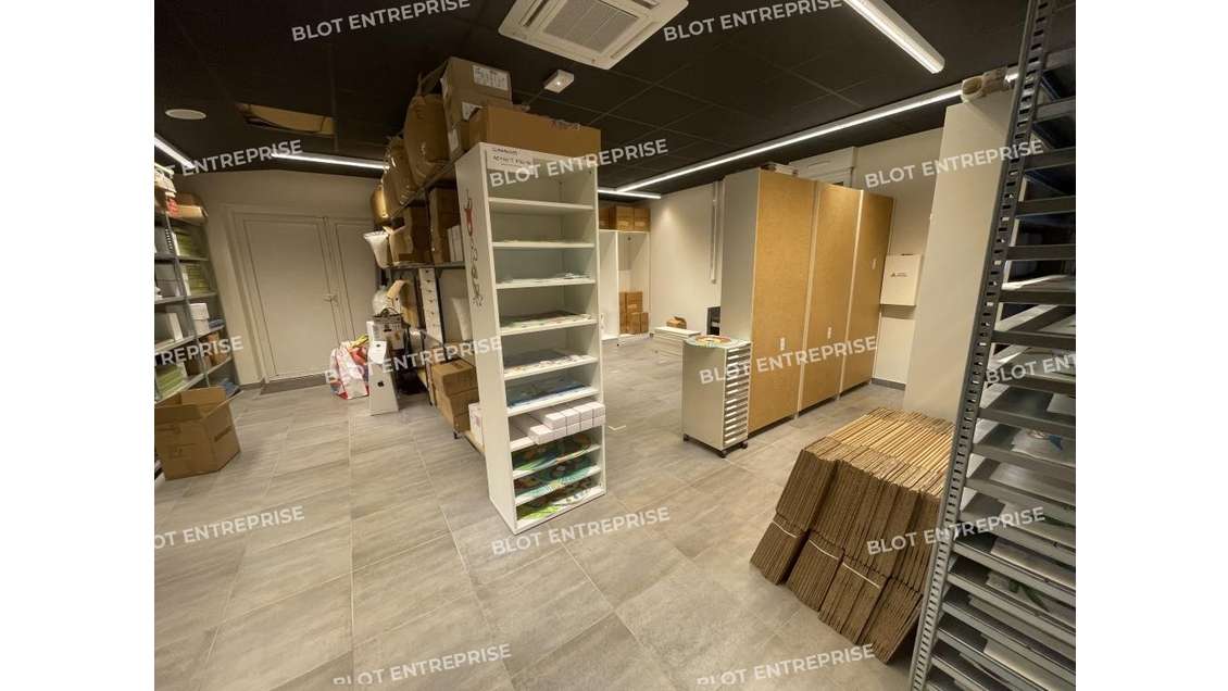 A louer bureaux indépendants de 192m² à Vertou