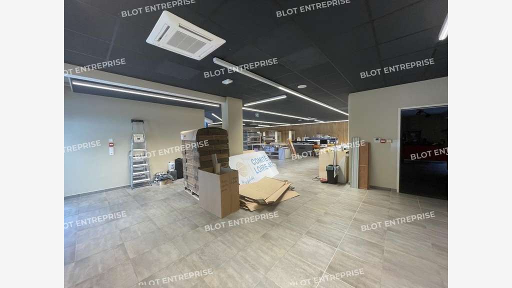 A louer bureaux indépendants de 192m² à Vertou