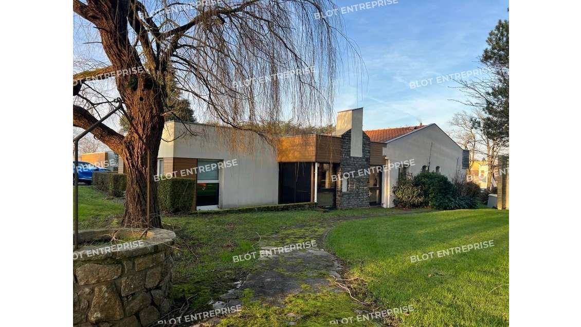 A louer bureaux 100m² Porte de Vertou