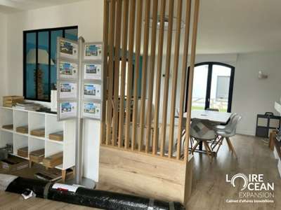 A louer bureaux de 160m² avec parkings à Vertou