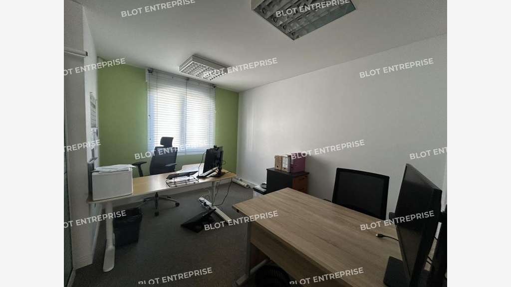 A louer bureaux 160m² à Vertou