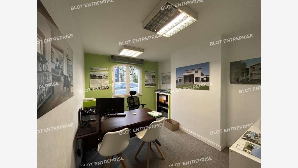 A louer bureaux 160m² à Vertou