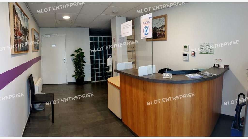 À VENDRE - À LOUER - BUREAUX - LOCAUX COMMERCIAUX 
