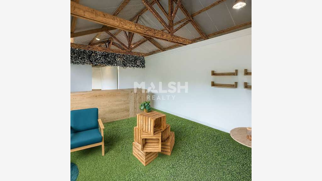 Bureaux à louer 285m² à Vienne