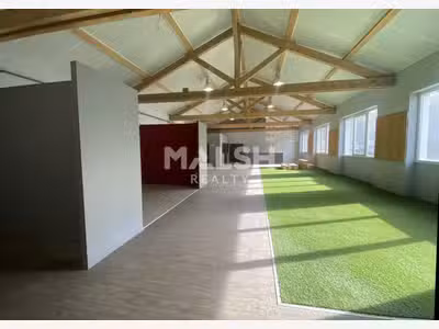 Bureaux à louer 285m² à Vienne