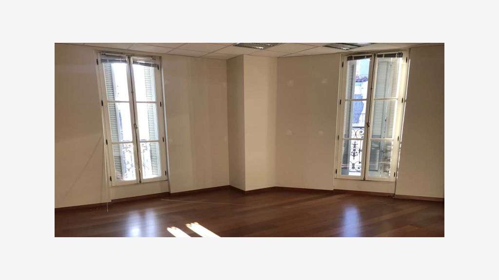 À louer bureaux 1896m² Marseille proche Vieux-Port