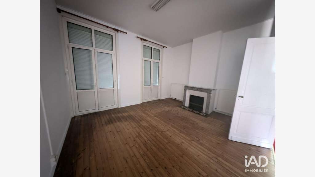 A louer bureaux de 145m² sur 2 niveaux à Vignonet