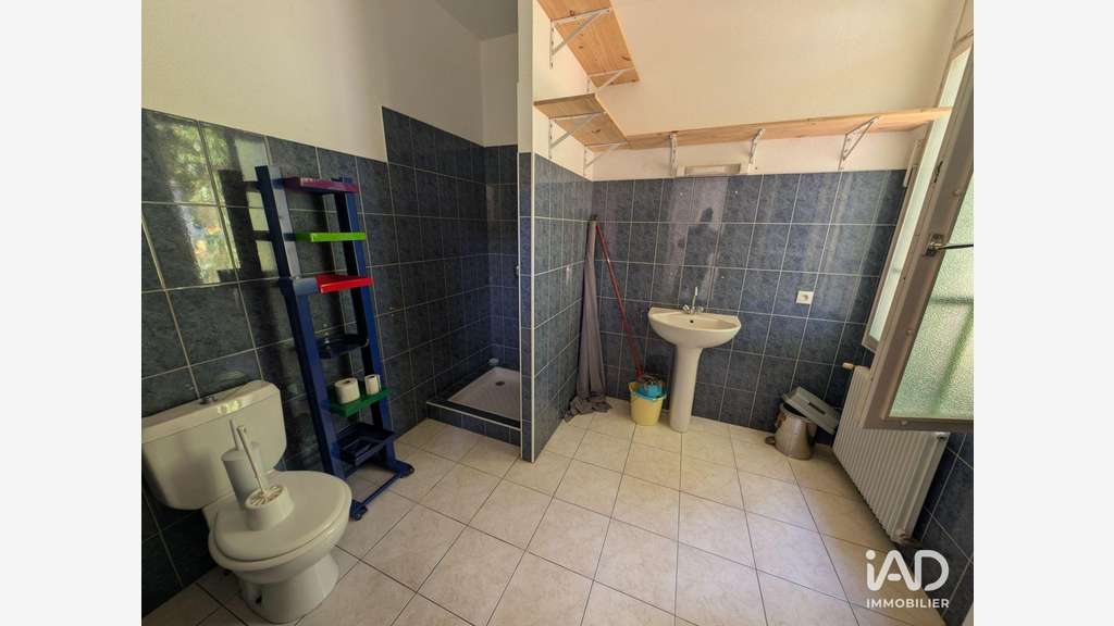 A louer bureaux de 145m² sur 2 niveaux à Vignonet