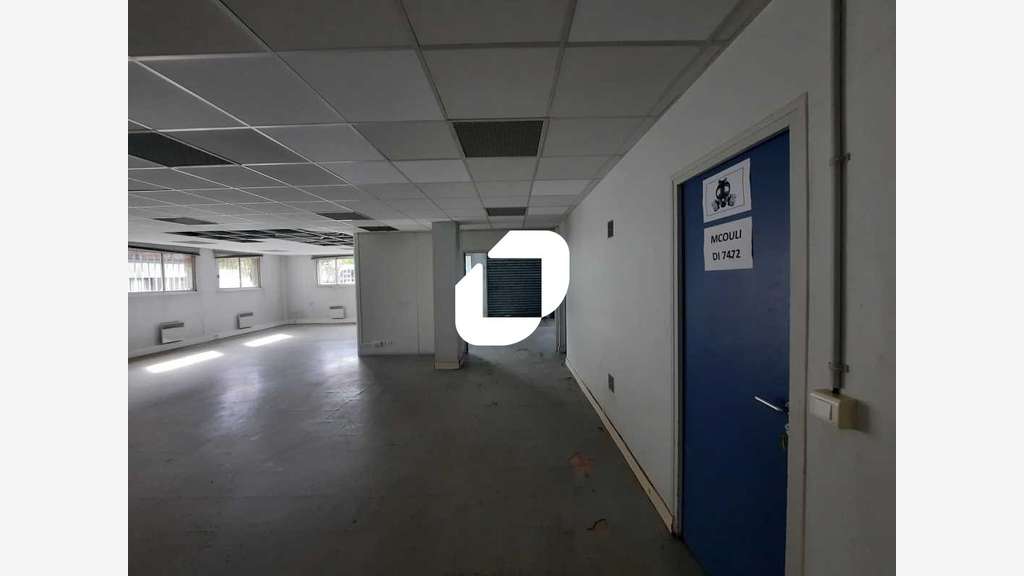 A louer Bureaux 765m² Villebon sur yvette