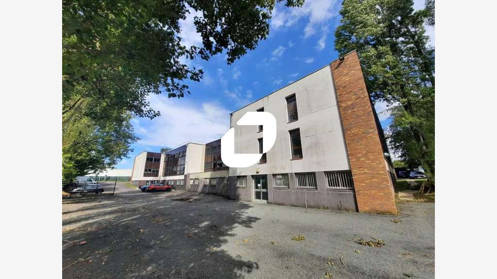 A louer Bureaux 765m² Villebon sur yvette