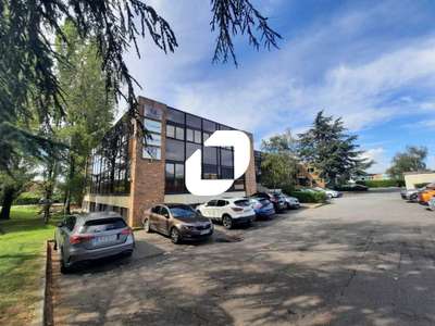 A louer Bureaux 765m² Villebon sur yvette