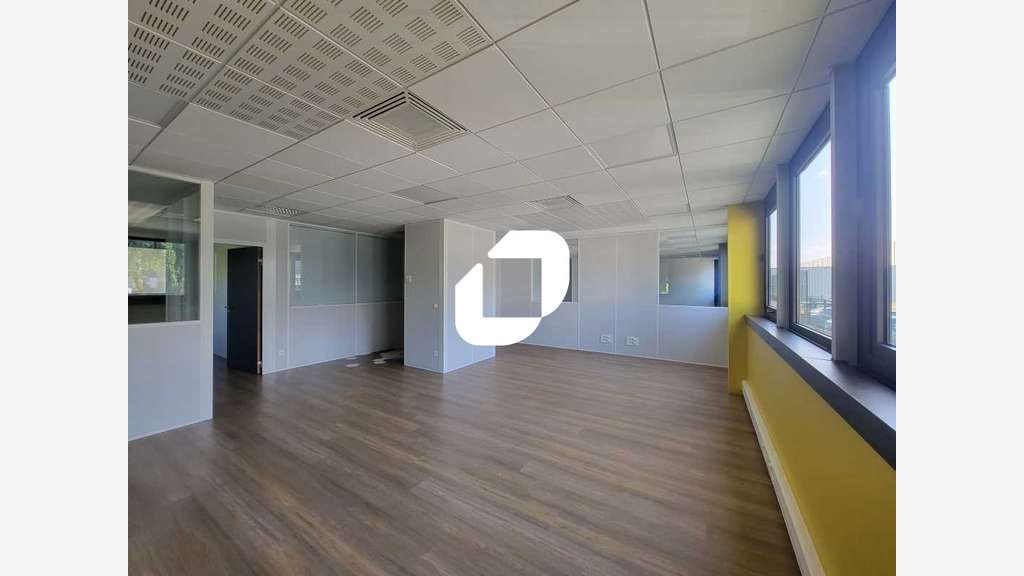 A louer Bureaux 165m² Villebon sur yvette