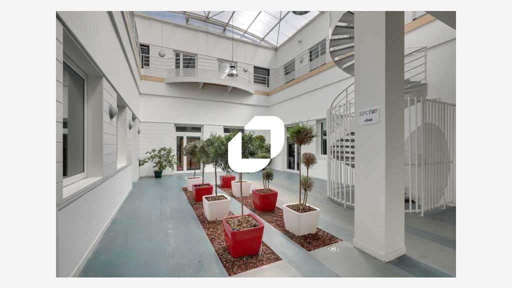 A louer Bureaux 869m² Villebon sur yvette