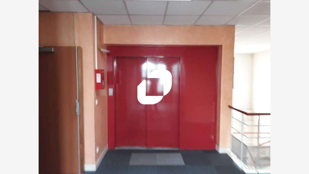 A louer Bureaux 159m² Villebon sur yvette