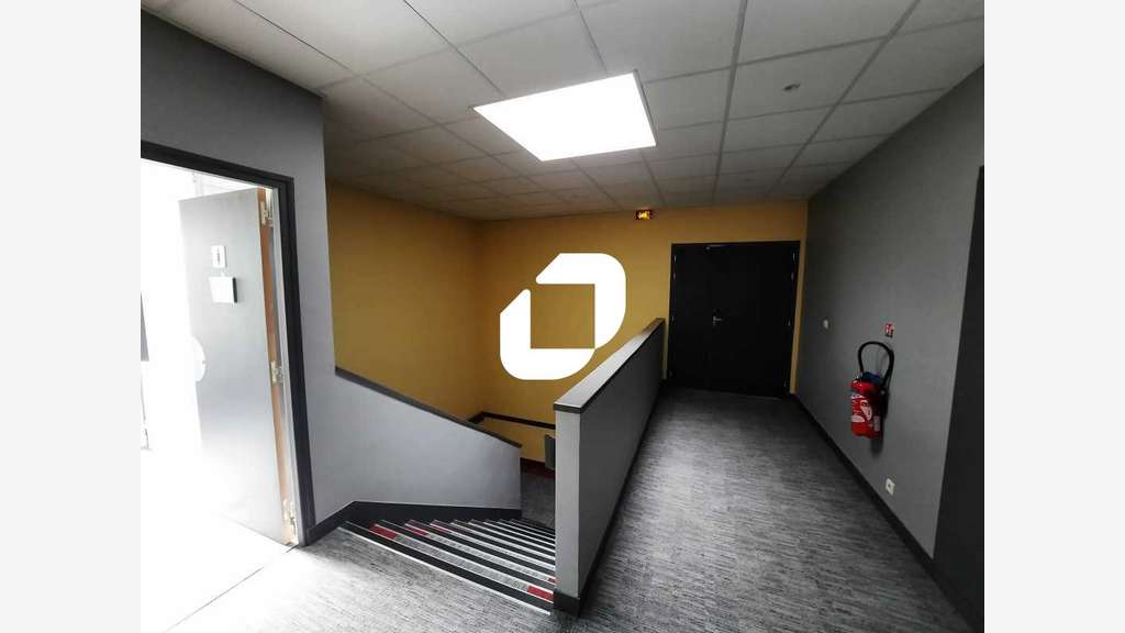 A louer Bureaux 175m² Villebon sur yvette