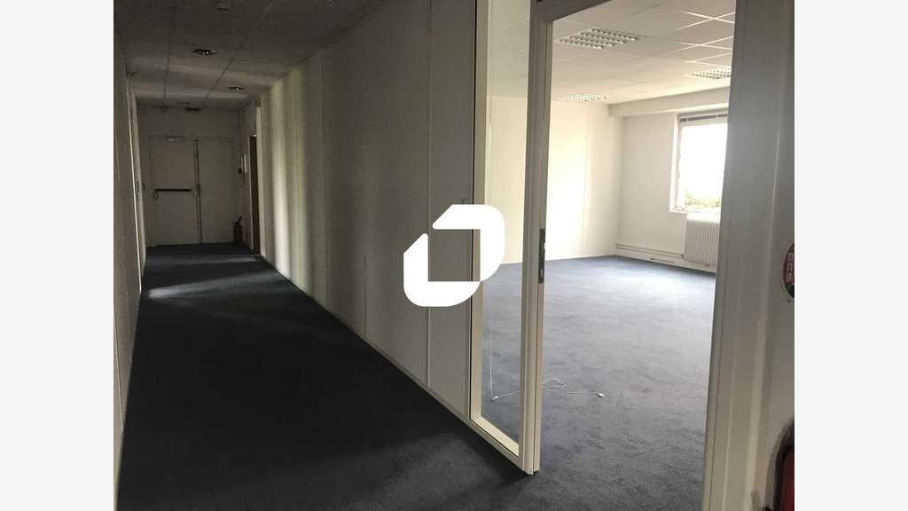 A louer Bureaux 140m² Villebon sur yvette