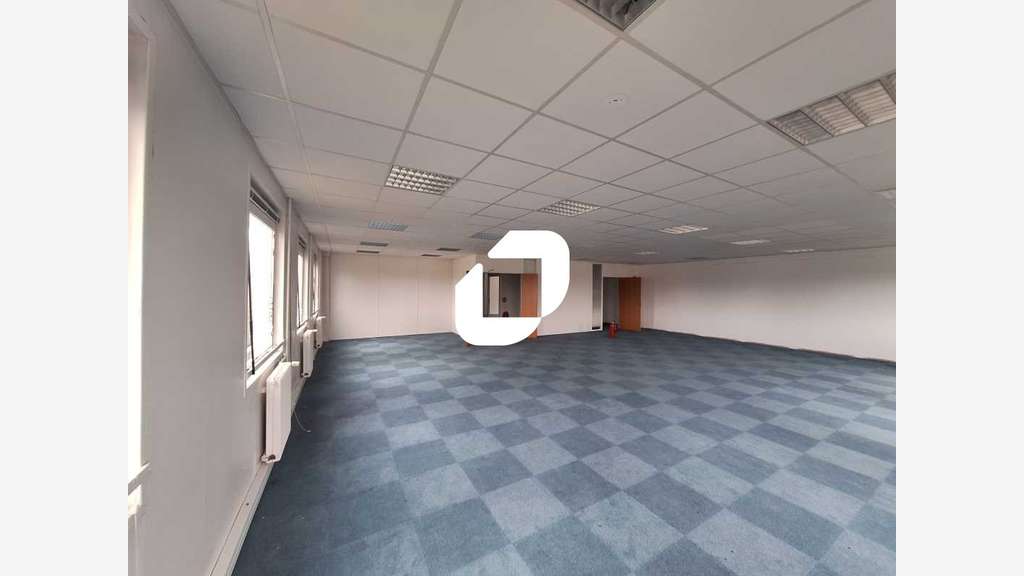 A louer Bureaux 162m² Villebon sur yvette