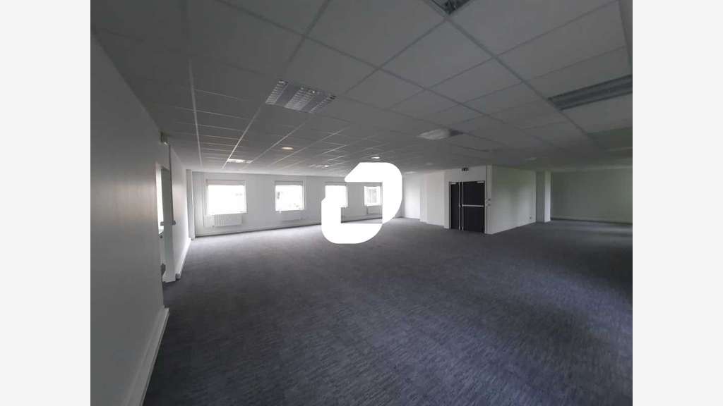 A louer Bureaux 1694m² Villebon sur yvette
