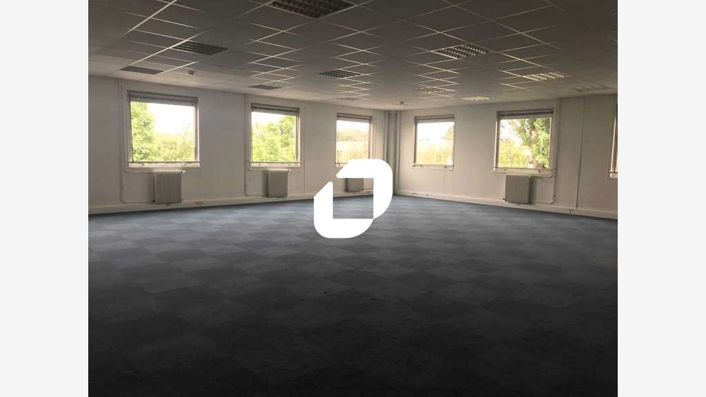 A louer Bureaux 227m² Villebon sur yvette