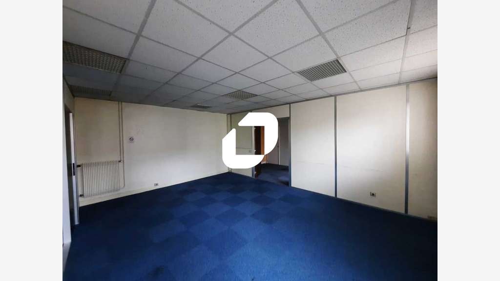 A louer Bureaux 648m² Villebon sur yvette