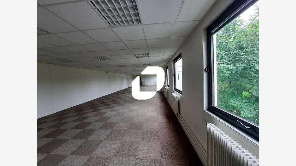 A louer Bureaux 648m² Villebon sur yvette