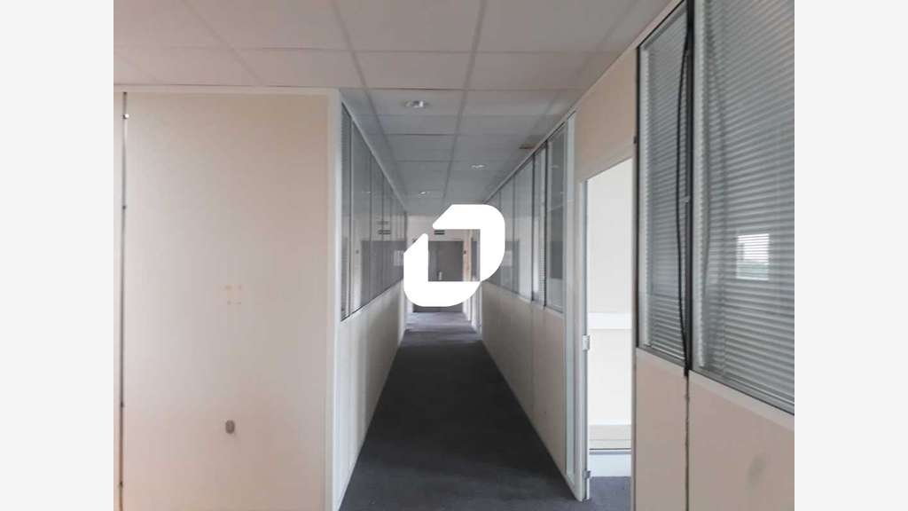 A louer Bureaux 1429m² Villebon sur yvette