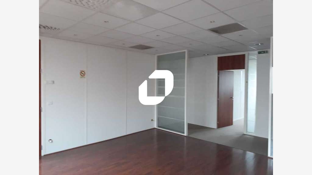 A louer Bureaux 591m² Villebon sur yvette