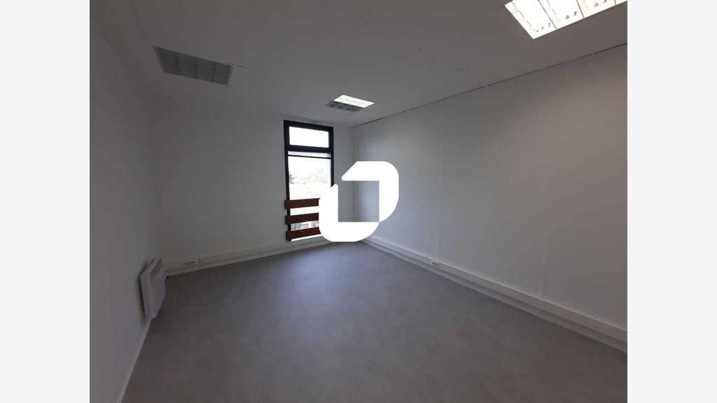 A louer Bureaux 56m² Villebon sur yvette