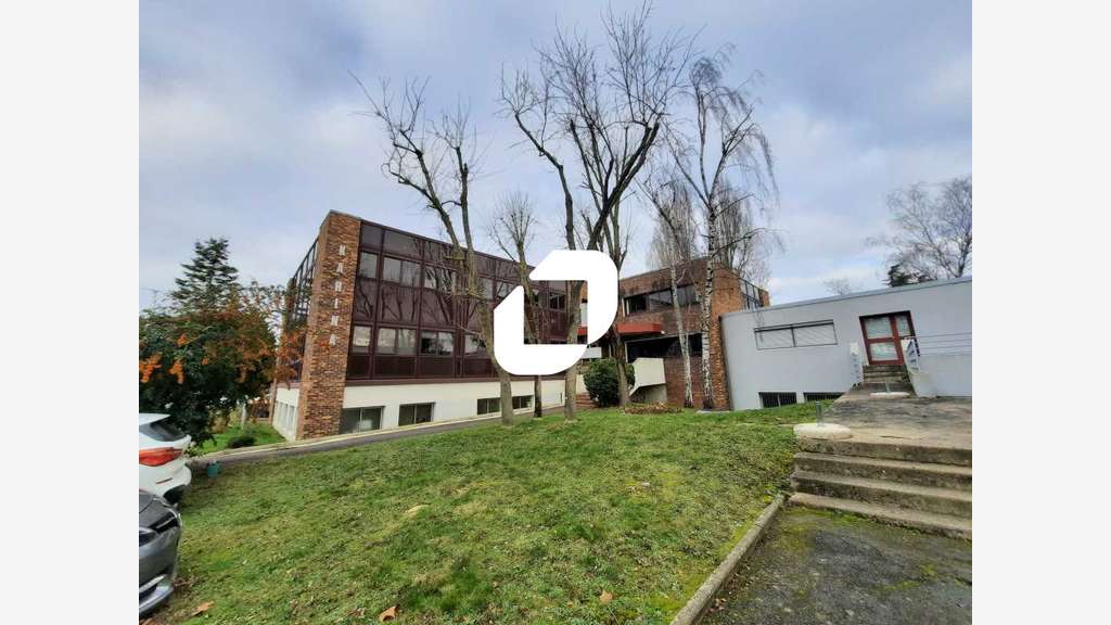 A louer Bureaux 94m² Villebon sur yvette
