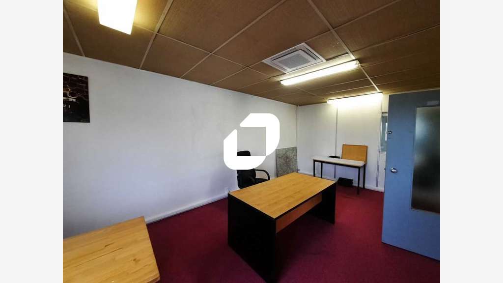 A louer Bureaux 94m² Villebon sur yvette