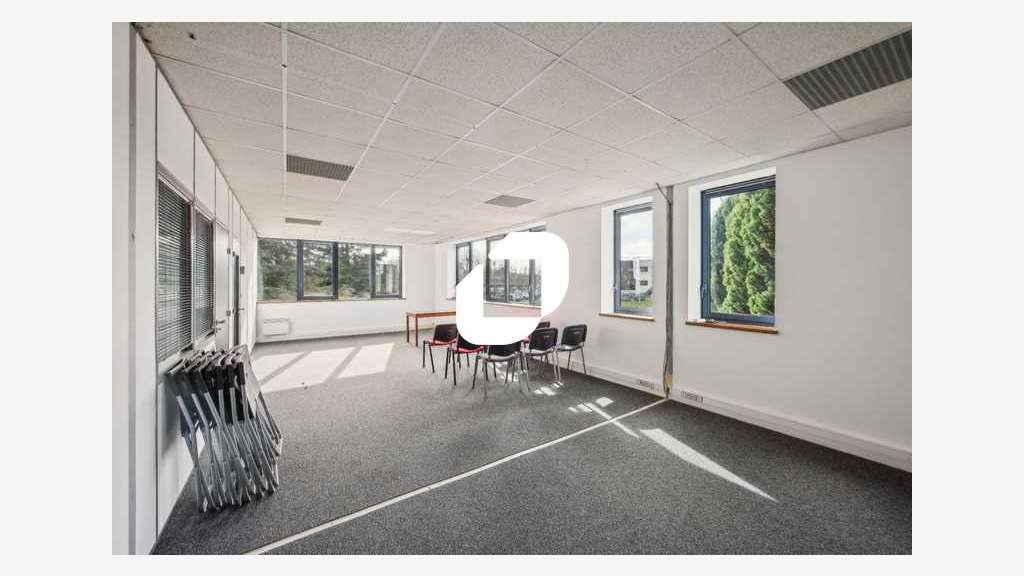 A louer Bureaux 161m² Villebon sur yvette