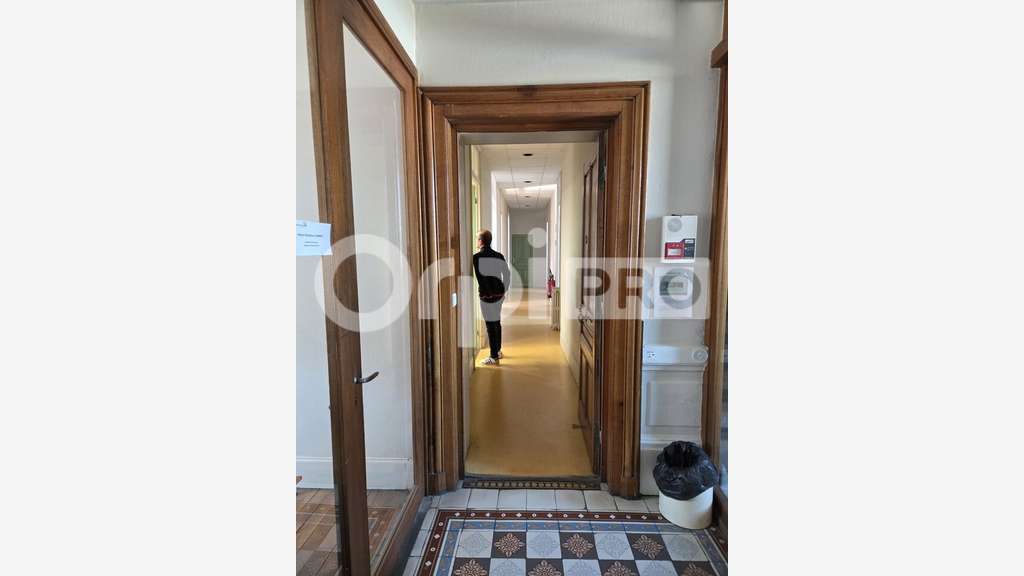 Bureau 480m² à louer à Villefranche
