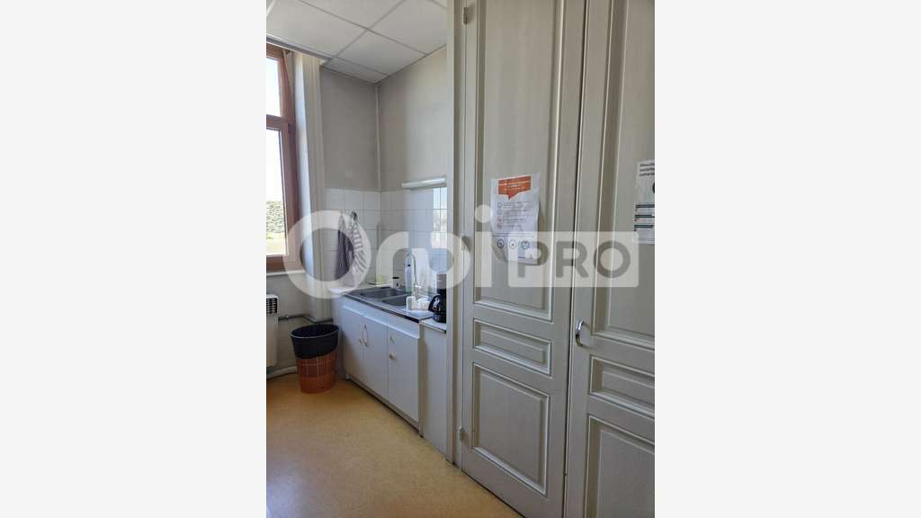 Bureau 480m² à louer à Villefranche