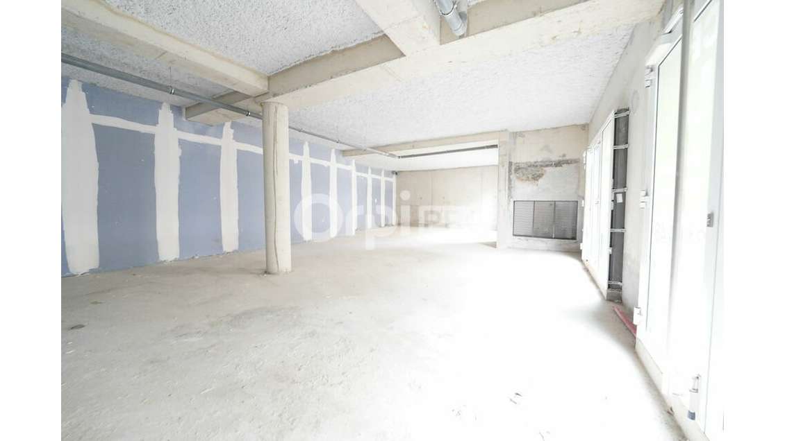 AV local commercial 250m² Villefranche-sur-Saône