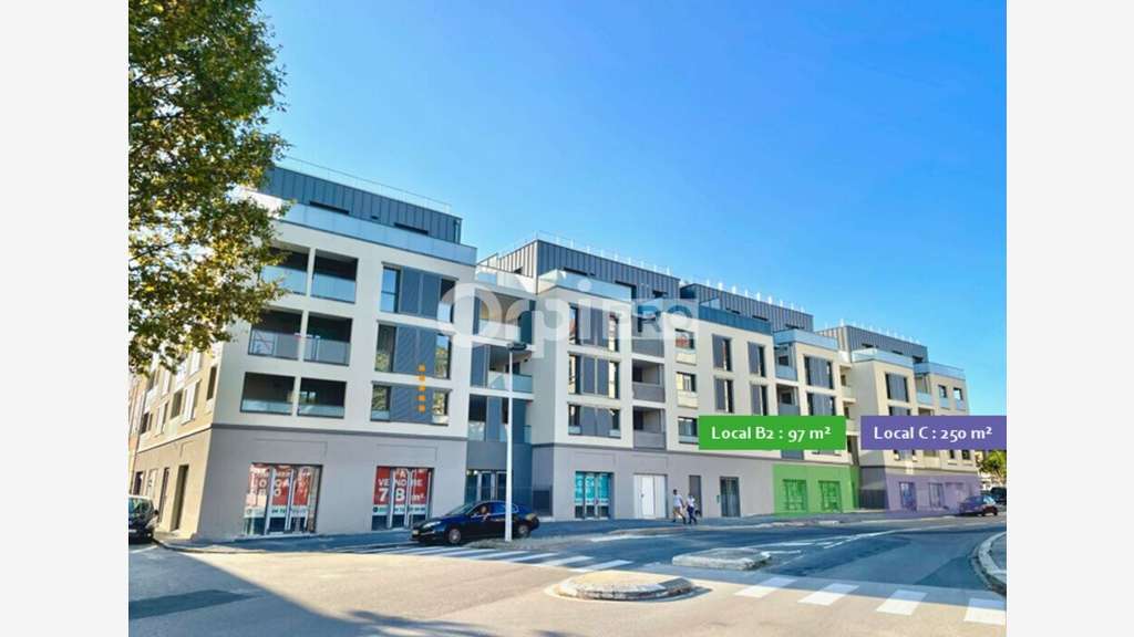 AV local commercial 250m² Villefranche-sur-Saône