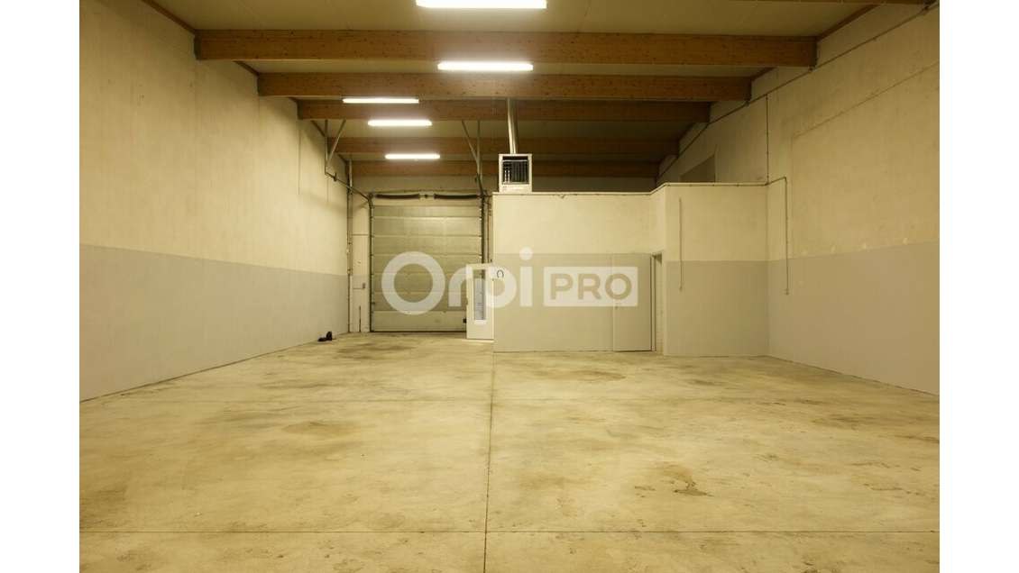 AV local commercial 250m² Villefranche-sur-Saône