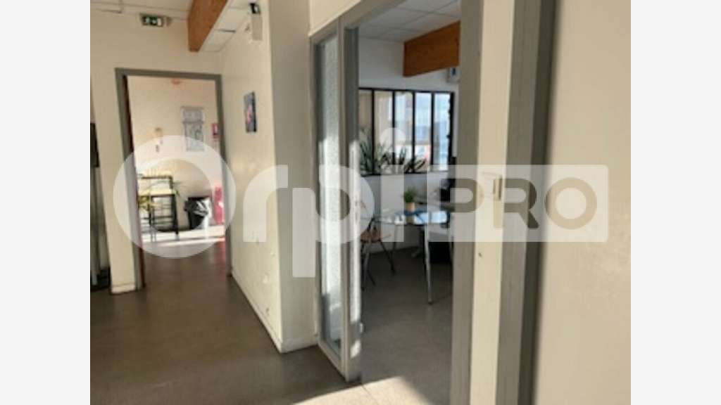 A louer bureau PMR de 13,40m² Villefranche s/Saône