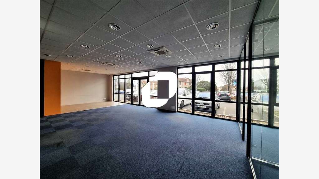 A louer Bureaux 355m² Villefranche sur saone
