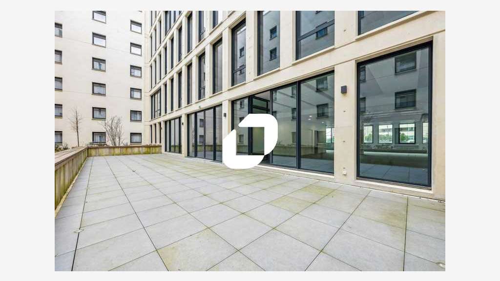A louer Bureaux 1842m² Villejuif