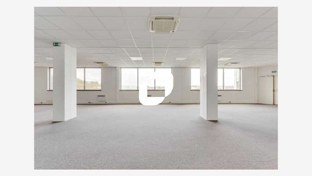 A louer Bureaux 250m² Villejuif