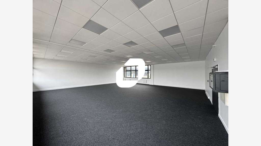 A louer Bureaux 110m² Villejuif